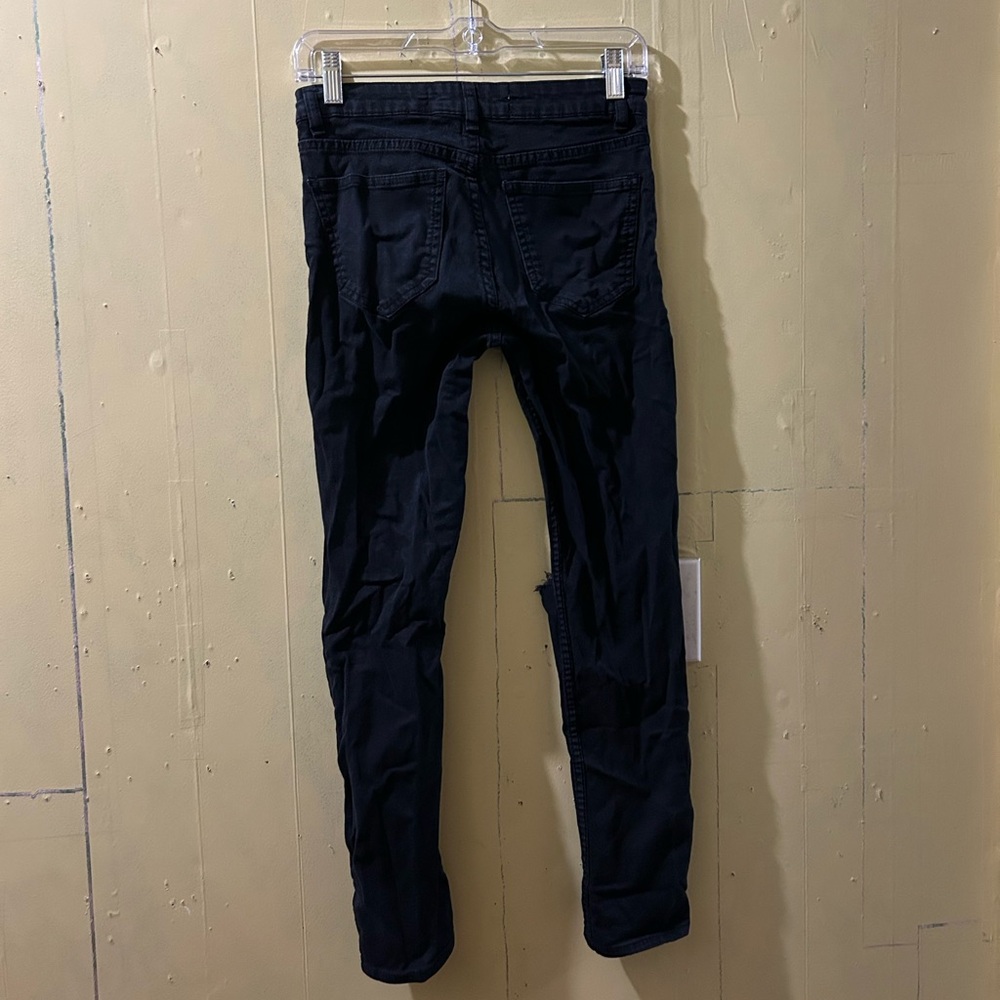 Skinny Jeans With Knee Rips - Picture 2 of 2